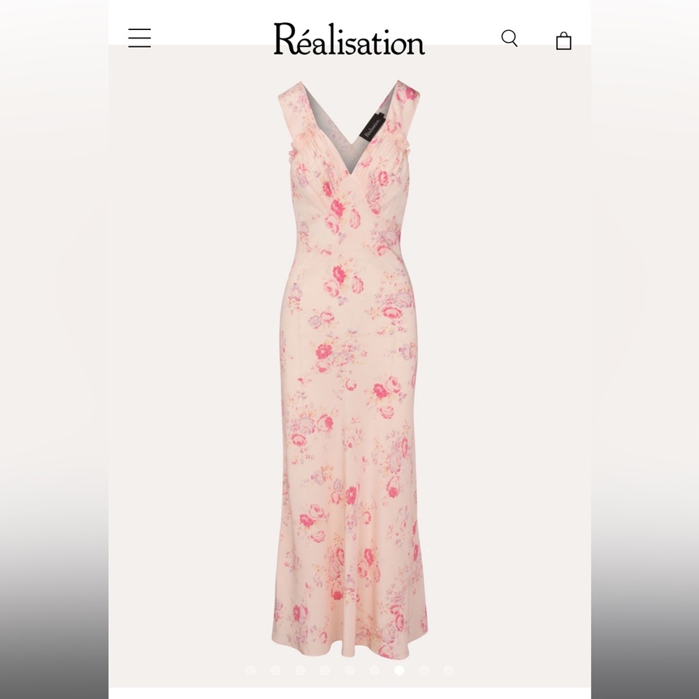 Realization par dress. Maxi, flowers.